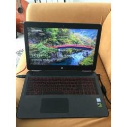Laptop (Business, Gaming)