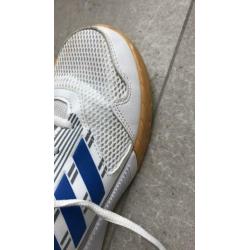 Adidas sportschoenen maat 36