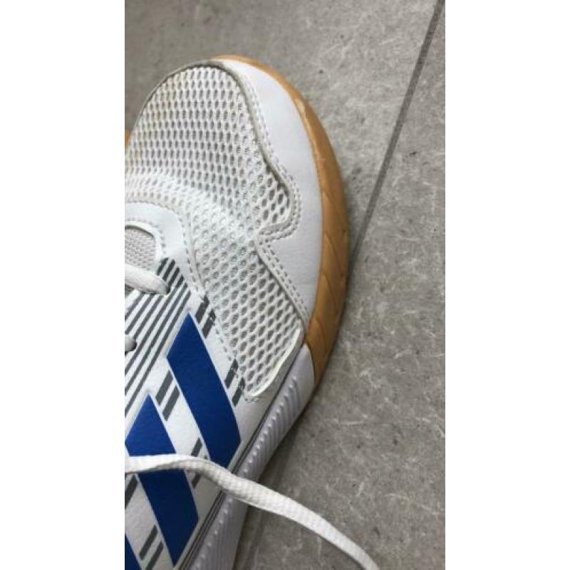 Adidas sportschoenen maat 36