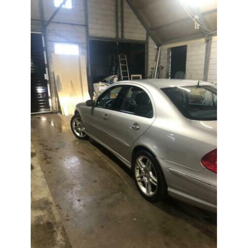 Mercedes E 55 AMG 2003 Grijs