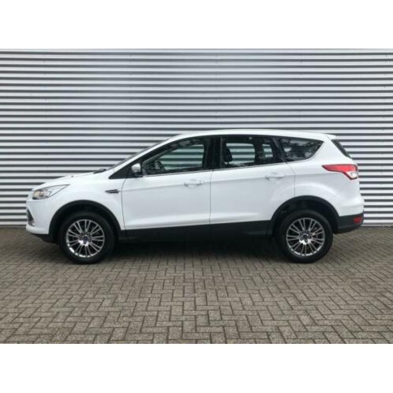 Ford Kuga 1.6 182pk Automaat Titanium 4WD | Afneembare trekh