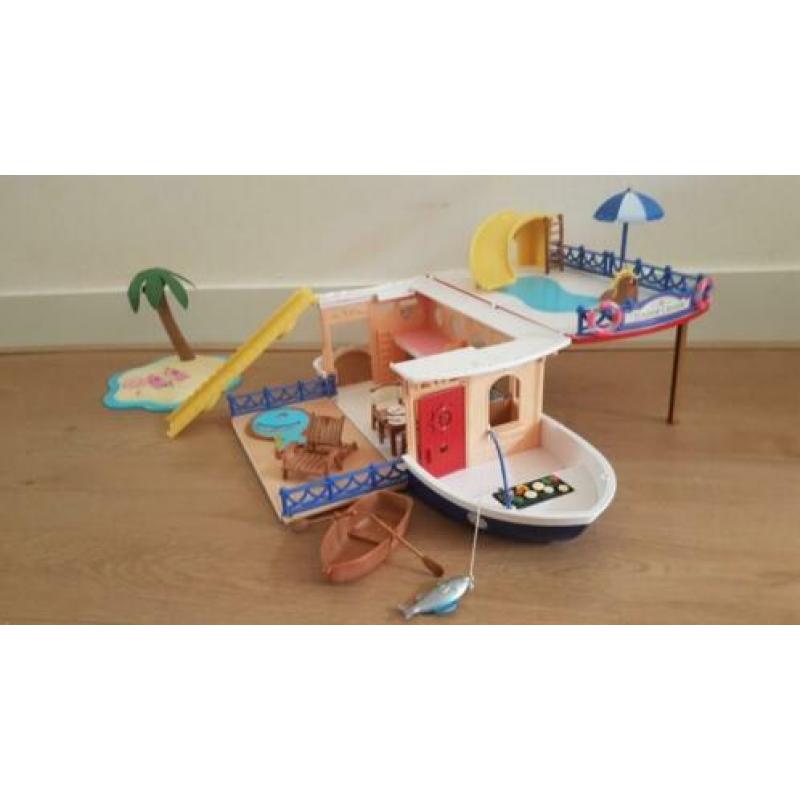 Sylvanian families woonboot