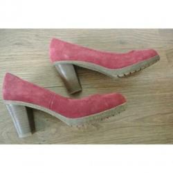 Schoenen OPRUIMING alles €5,- 5th Avenue pumps rood maat 38