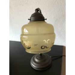 Leuke oude tafel lamp, 30er/ 40er jaren metaal glazen kapje