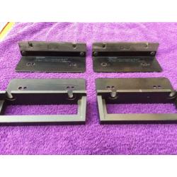 AKAI RACK BEUGELS Zwart