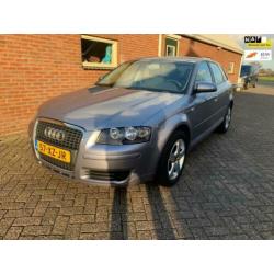 Audi A3 Sportback 1.9 TDI Attraction Pro Line Business Navi,