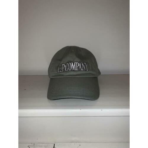 Cp company cap