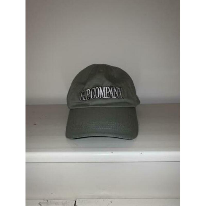 Cp company cap