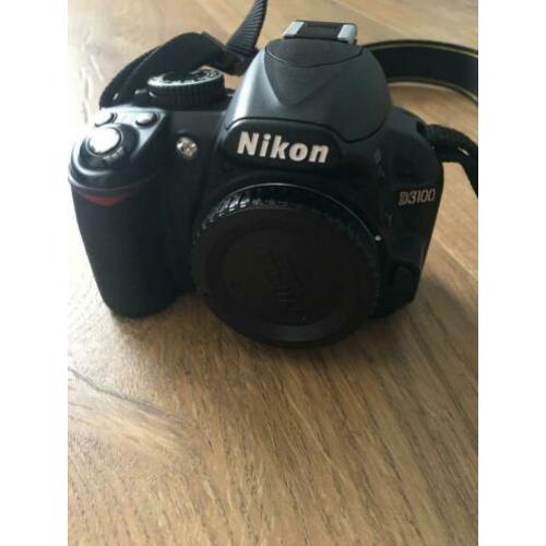 Nikon d3100 body nieuwstaat!