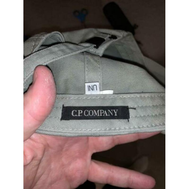 Cp company cap