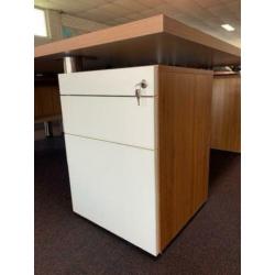 Maatwerk bureau met kast en ladeblok #184