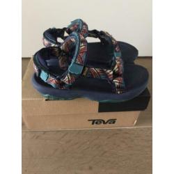 Teva maat 26. Nette staat!