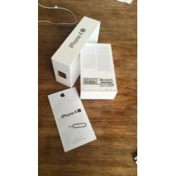 Keurige witte Iphone 4S, 16GB, in zeer goede staat
