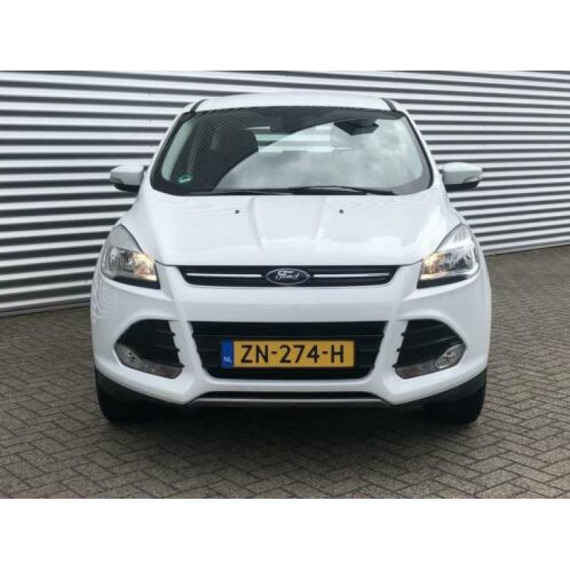 Ford Kuga 1.6 182pk Automaat Titanium 4WD | Afneembare trekh