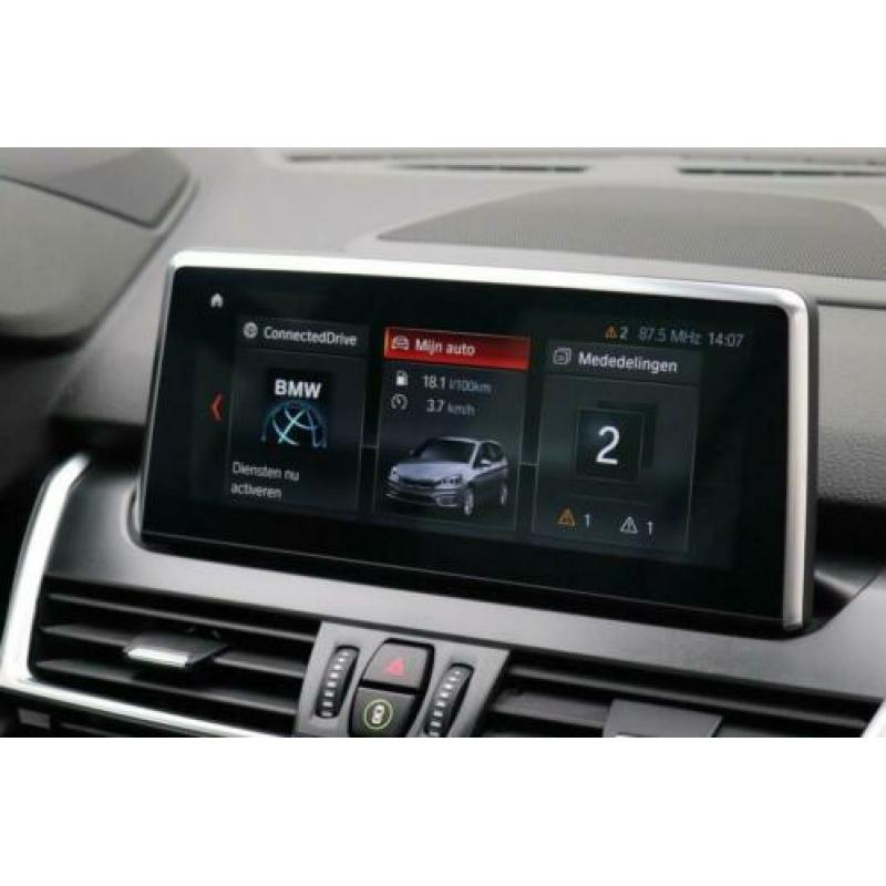 BMW 2 Serie Gran Tourer 220i High Executive | M-sportpakket