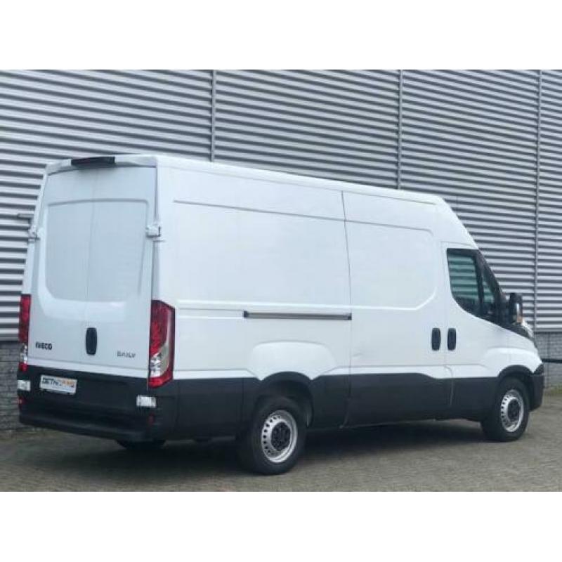 Iveco Daily 35S16 160PK L2H2 Airco / Euro6 Trekgewicht 3500K
