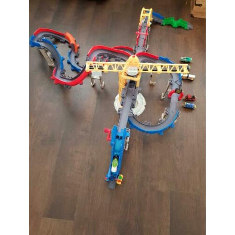 Chuckington trijnbaan met wagons