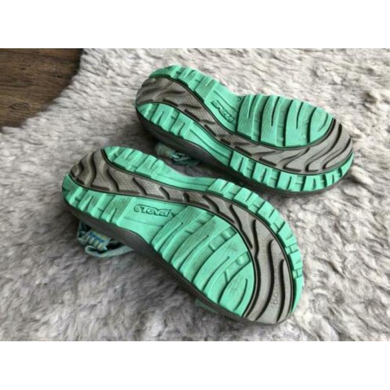Teva sandalen mt 31