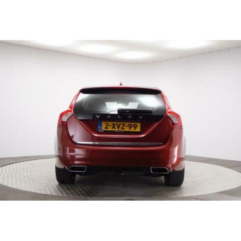 Volvo V60 *Incl. BTW* 2.4 D6 AWD Plug-In Hybrid Summum Xenon