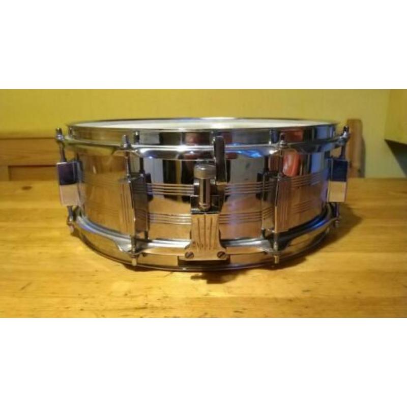 Tama Royalstar snare drum