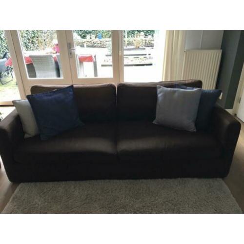 Donkerbruine bank,3-4 zits , 2,20 cm lang, 1,00 m diep,