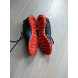 Kunstgras schoenen Adidas maat 42 2/3
