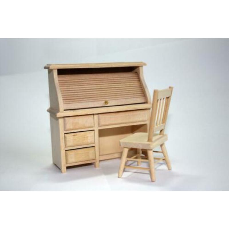Poppenhuis Bureau (secretair) met stoel