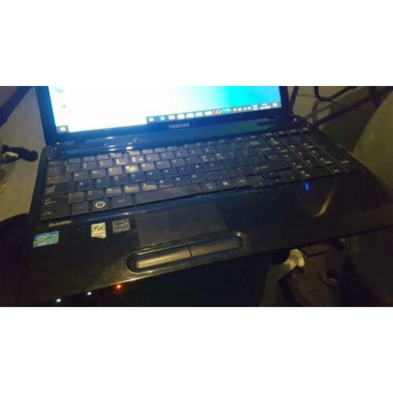 toshiba laptop 8gb ram 500gb+ opslag I7 processor