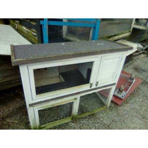 Konijn of cavia hok