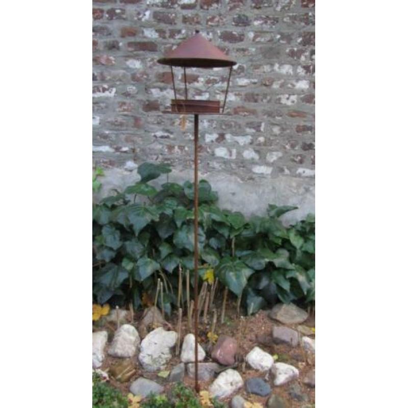 Vogelvoederplaats - tuinsteker - roestdesign