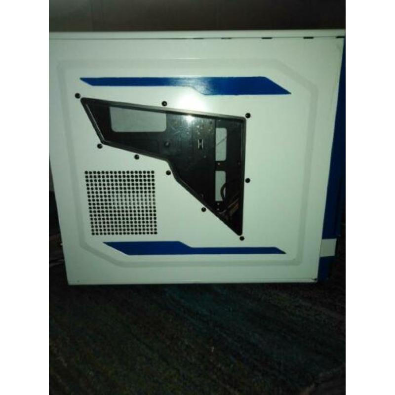 Pc kast