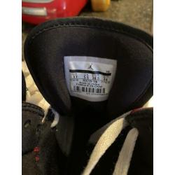 Air Jordan 1’s mt 38,5