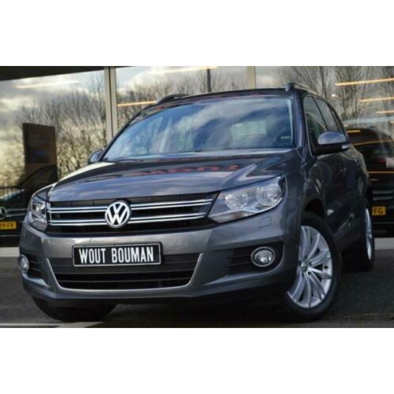 Volkswagen Tiguan 1.4 TSI Sport&Style DSG Navi Clima Panodak