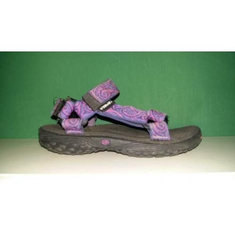 Teva sandalen roze-paars maat 30