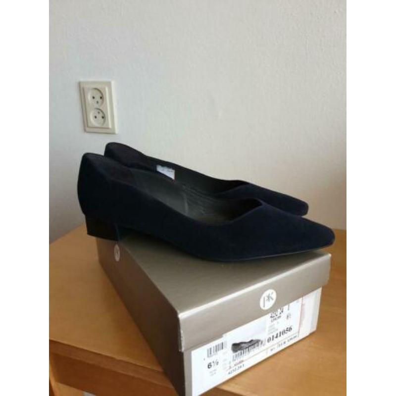Peter Kaiser pumps