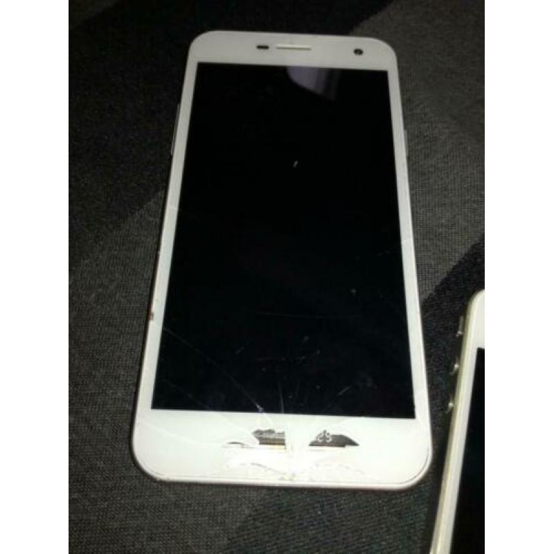 Wileyfox MODEL Spark+