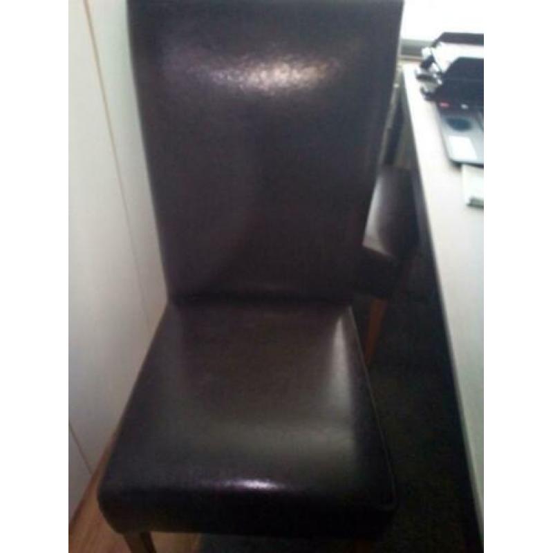 4goed onderhouden leren stoelen bruin