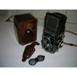 Te koop: Rolleiflex 3,5F ( SN 2818309 ) met toebehoren