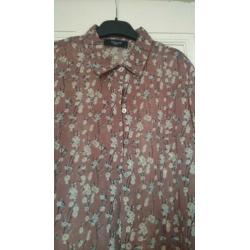 2 blouses o.a. Scotch Soda