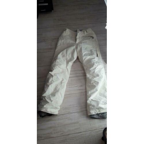Protest witte skibroek
