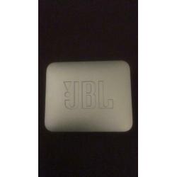 Mooie groene jbl go 2 speaker