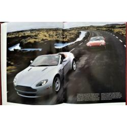 Aston Martin V8 Vantage Roadser boek