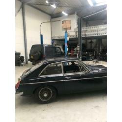 MG BGT 1971 Blauw