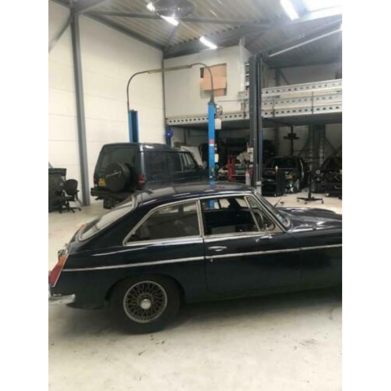 MG BGT 1971 Blauw