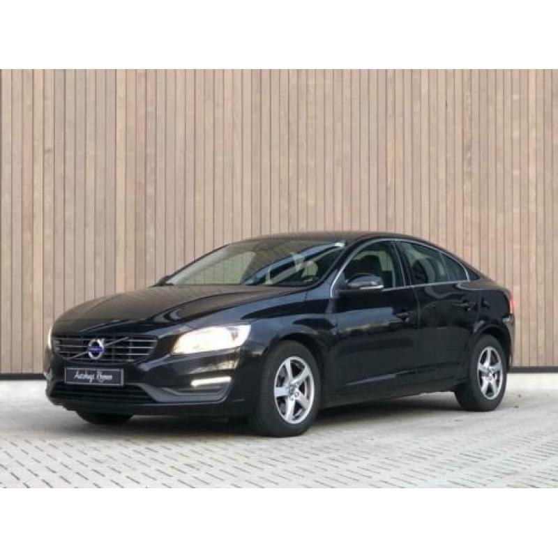 Volvo S60 2.0 D2 Summum Business 2015 Zwart