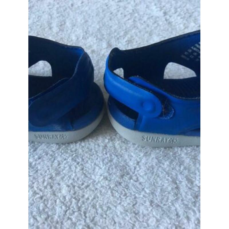 Nike slippers water schoentjes 21
