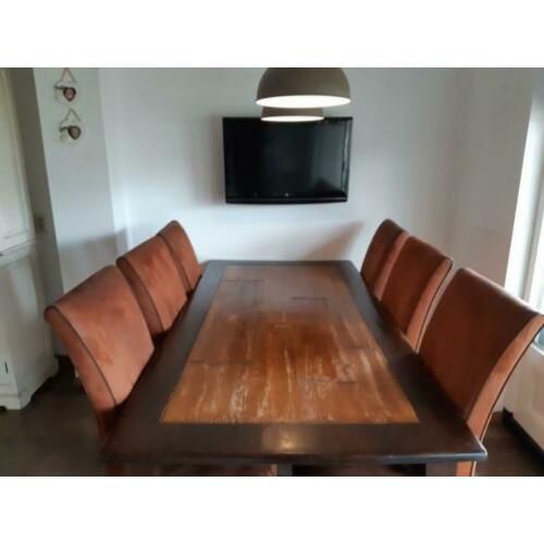 Nette meubelset (eettafel, salontafel en bijzettafel)