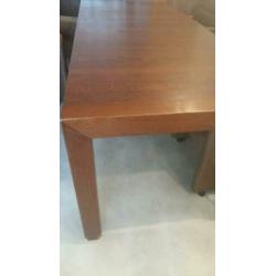 Eettafel. 200 bij 90 cm