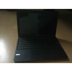 Laptop voor onderdelen of voor de handige mensen