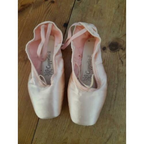 Roze satijnen spitzen mt 37 coppelia chacott